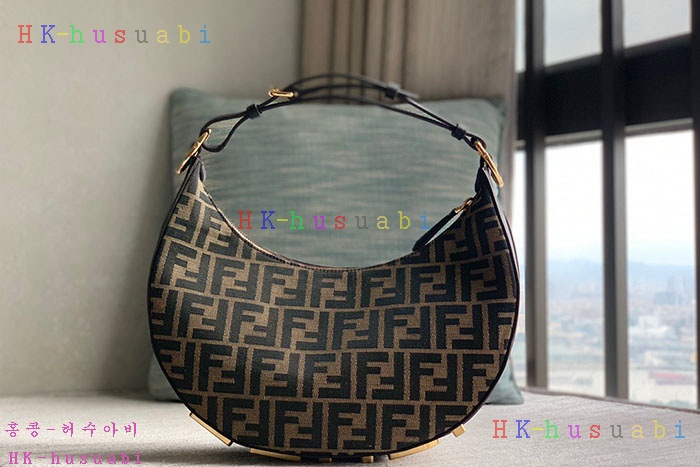 ★미러급★펜디 펜디그라피 스몰 8BR798-10