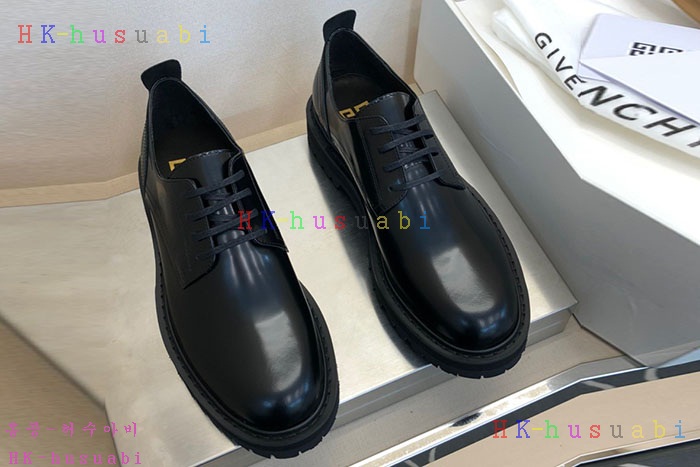 NEW 지방시 신발 신상 GV 9955411