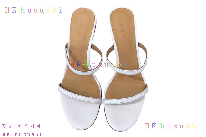 NEW 로에베 샌들 신상 L 551110