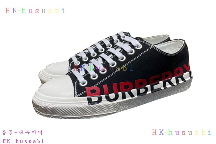 NEW  버버리 스니커즈 신상 BB  4415513