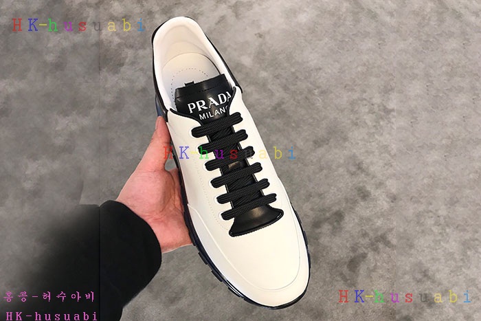 NEW 프라다 신발 신상 P 256604
