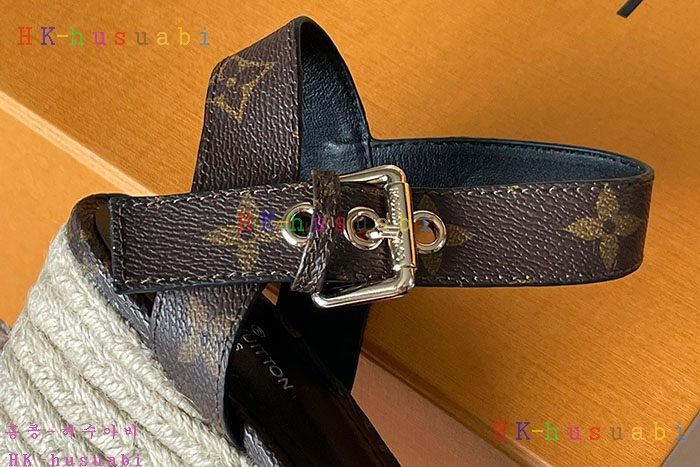 NEW 루이비통 샌들 신상 LV 522413