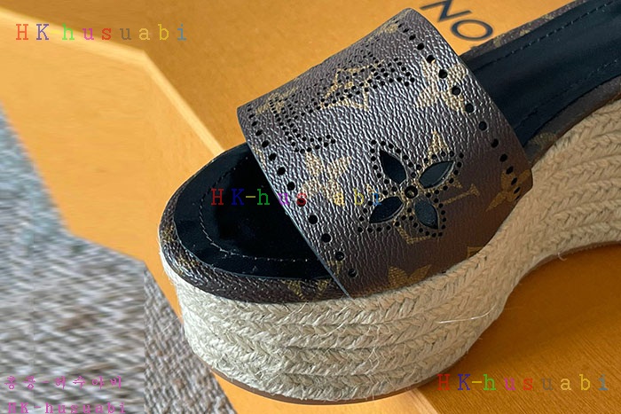 NEW 루이비통 샌들 신상 LV 522413