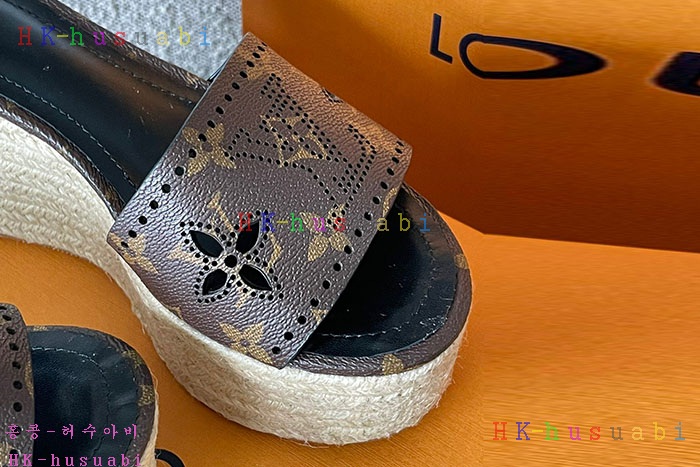 NEW 루이비통 샌들 신상 LV 522413