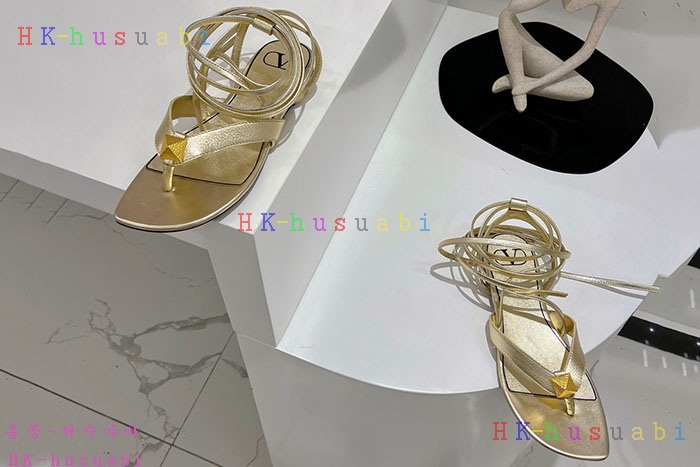 NEW 발렌티노 샌들 신상 V 1427880