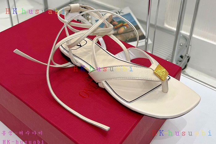 NEW 발렌티노 샌들 신상 V 1427881