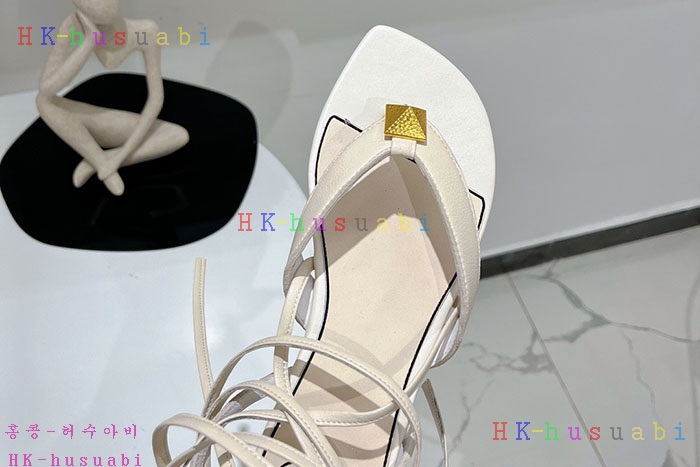 NEW 발렌티노 샌들 신상 V 1427881