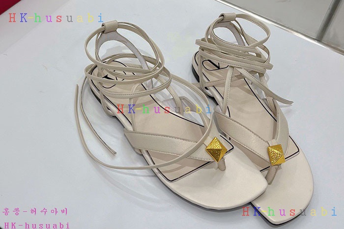 NEW 발렌티노 샌들 신상 V 1427881