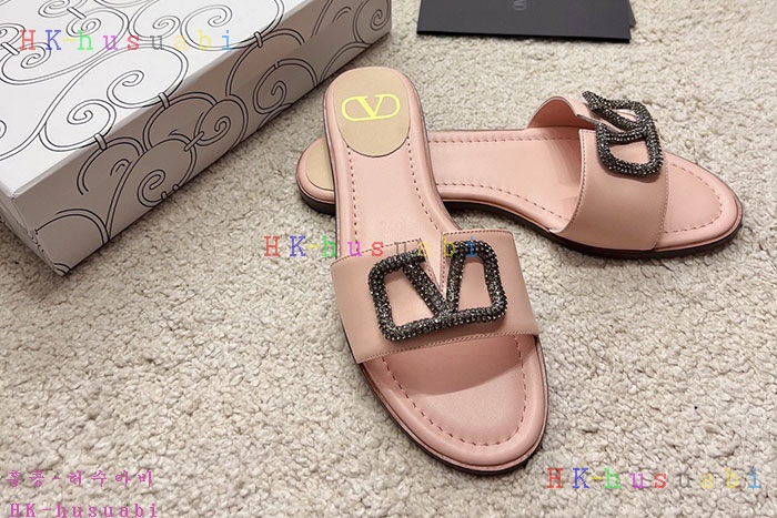 NEW 발렌티노 샌들 신상 V 142440