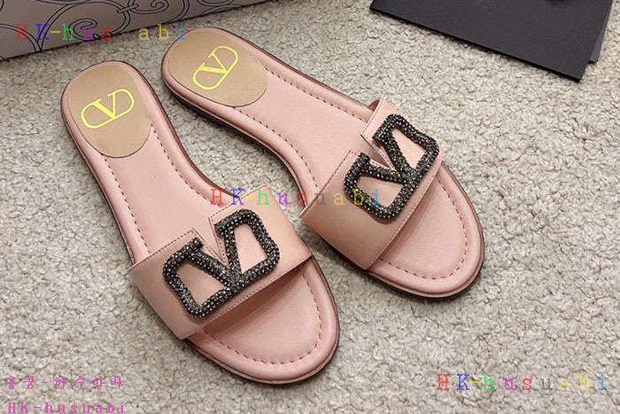 NEW 발렌티노 샌들 신상 V 142440