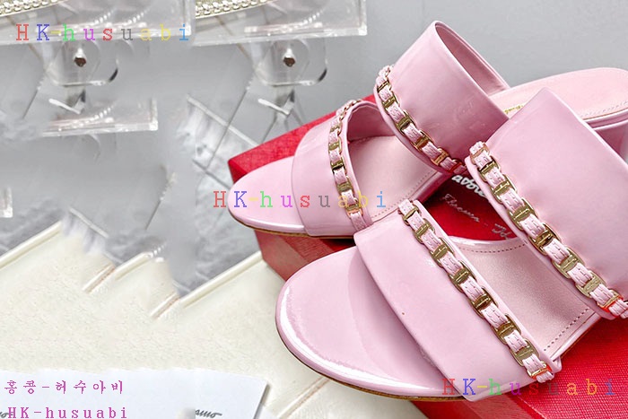 NEW  페라가모 샌들 신상 F 9992524