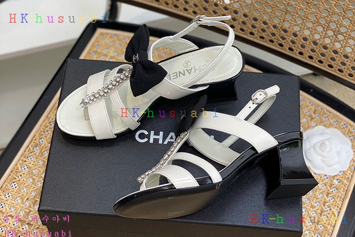 NEW 샤넬 샌들 신상 C 725501
