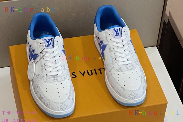 NEW 루이비통 스니커즈 신상 LV 687701