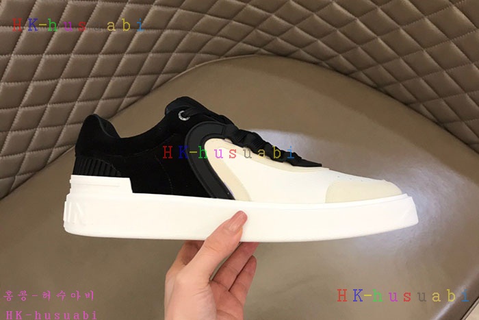 NEW 발망 스니커즈 신상 B 882453