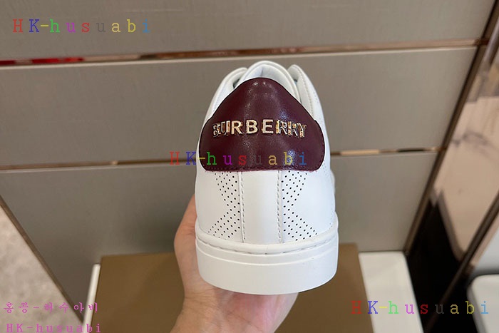 NEW 버버리 스니커즈 신상 BB 924111