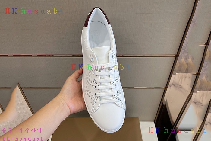 NEW 버버리 스니커즈 신상 BB 924111