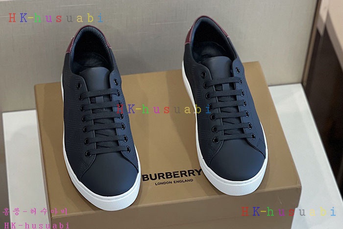 NEW 버버리 스니커즈 신상 BB 924110