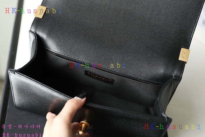 ★미러급★샤넬 보이백 A67086 캐비어