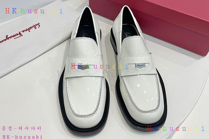 NEW 페라가모 신발 신상 F 5588011