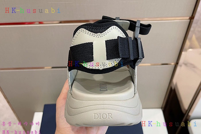 NEW 디올 샌들 신상 DR 144142