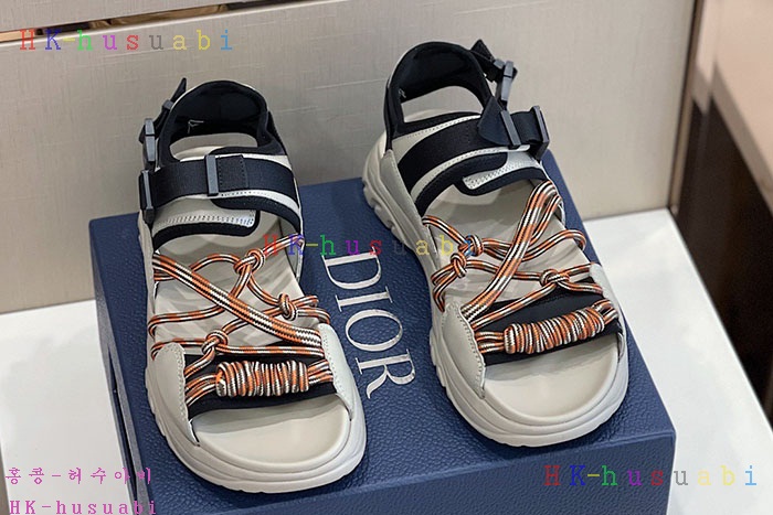 NEW 디올 샌들 신상 DR 144142