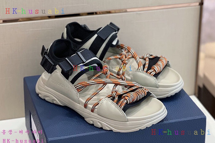 NEW 디올 샌들 신상 DR 144142