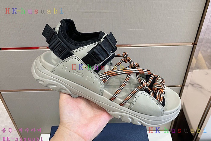 NEW 디올 샌들 신상 DR 144142