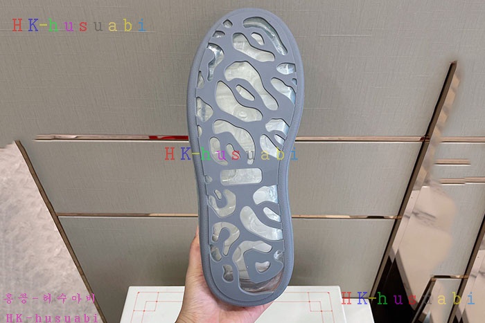 NEW 알렉산더왕 맥퀸 스니커즈 신상 MQ 6662571