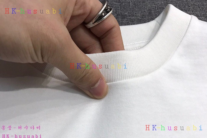 NEW 루이비통 반팔티 신상 LV 4488538