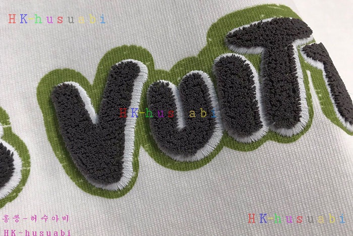 NEW 루이비통 반팔티 신상 LV 4488538