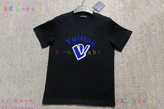 NEW 루이비통 반팔티 신상 LV 4488541