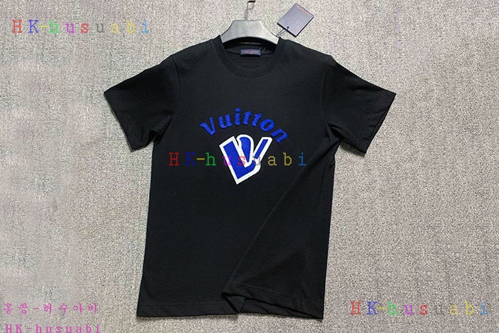 NEW 루이비통 반팔티 신상 LV 4488541