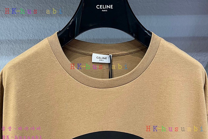 NEW 셀린느 반팔티 신상 C 5256611