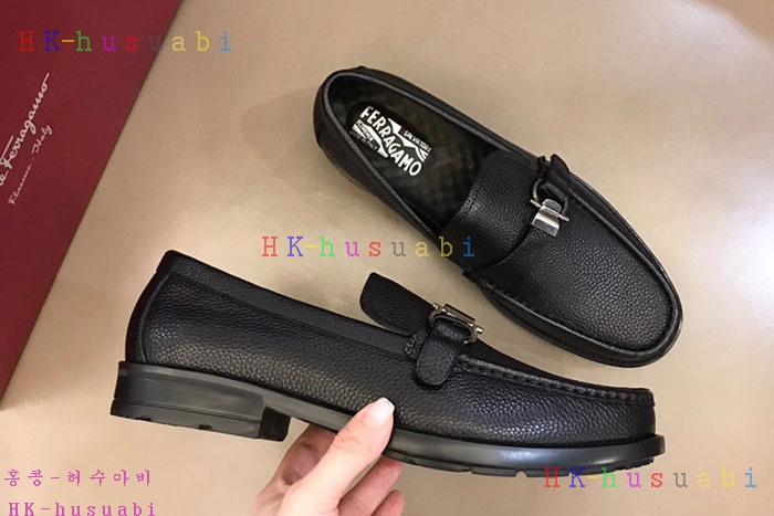 NEW 페라가모 신발 신상 F 525223