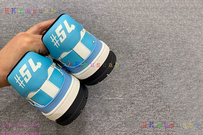 NEW 루이비통 스니커즈 신상 LV 2890023