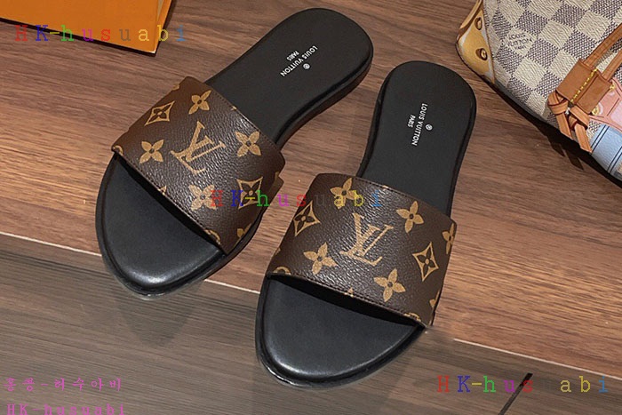 NEW 루이비통 샌들 신상 LV 3056004