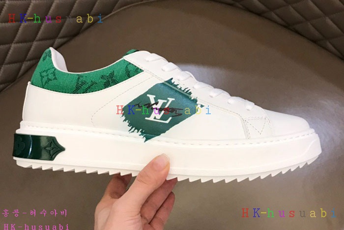 NEW 루이비통 스니커즈 신상 LV 2226001