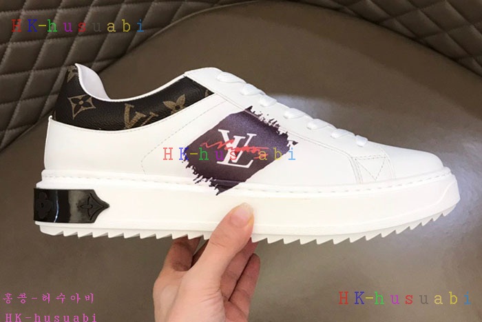 NEW 루이비통 스니커즈 신상 LV 2226002