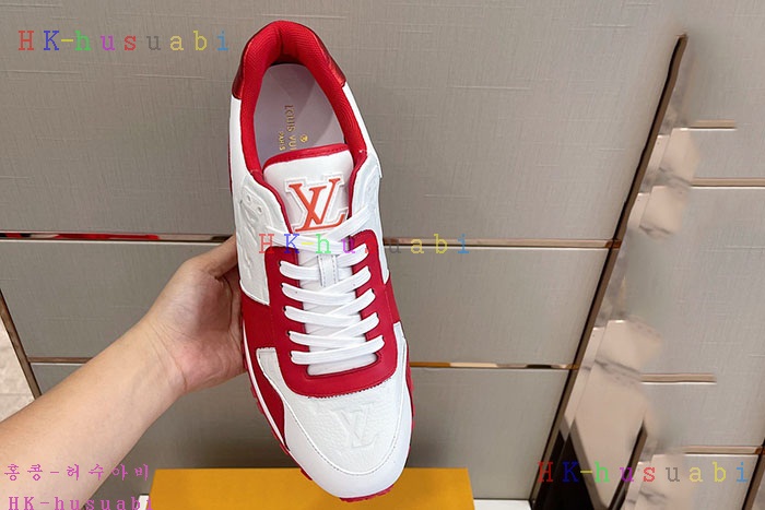 NEW 루이비통 스니커즈 신상 LV 285624