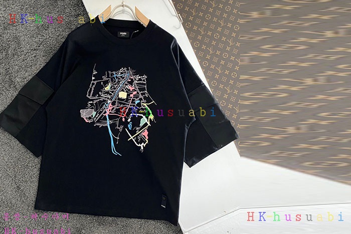 NEW 펜디 반팔티 신상 FD 142501