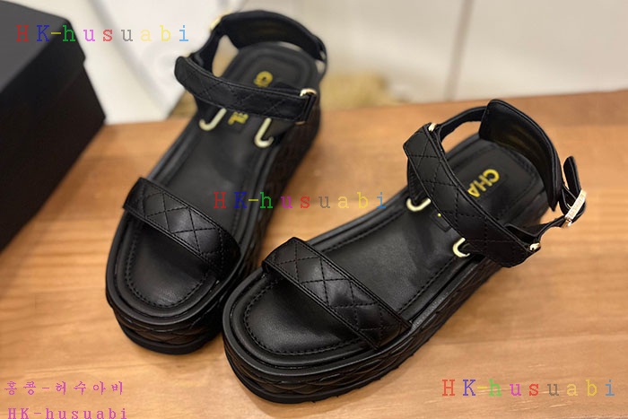 NEW 샤넬 샌들 신상 C 525703