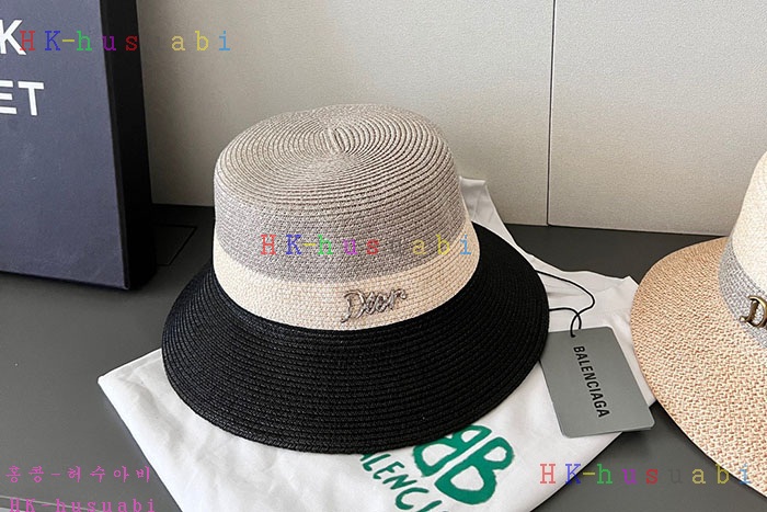 NEW 디올 모자 신상 DR 8544402