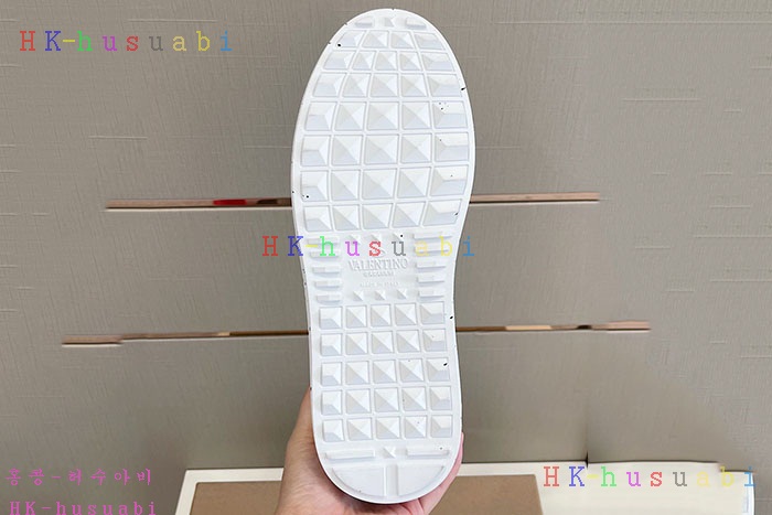 NEW 발렌티노 스니커즈 신상 V 534413