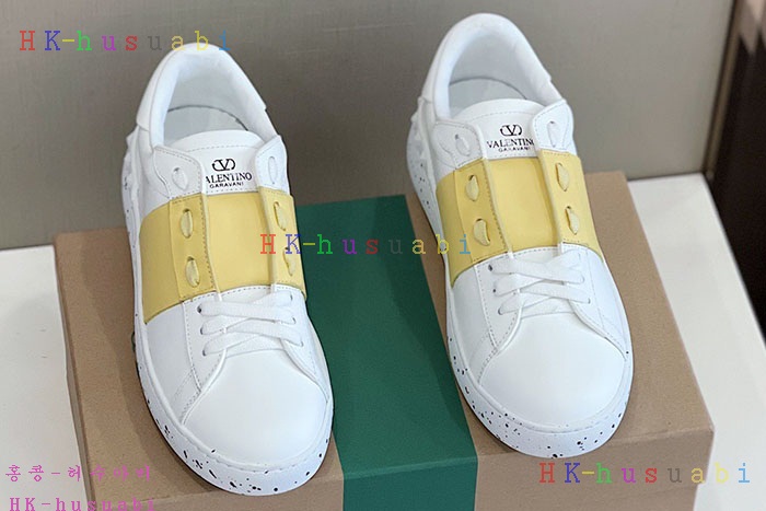 NEW 발렌티노 스니커즈 신상 V 534413