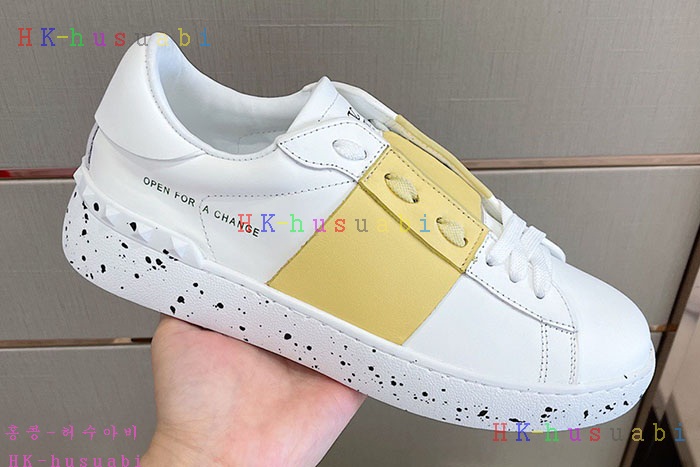 NEW 발렌티노 스니커즈 신상 V 534413