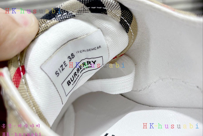 NEW 버버리 스니커즈 신상 B 890012