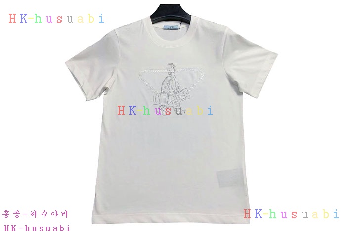 NEW 프라다 반팔티 신상 P 628005