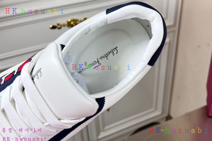 NEW 페라가모 스니커즈 신상 F 635011