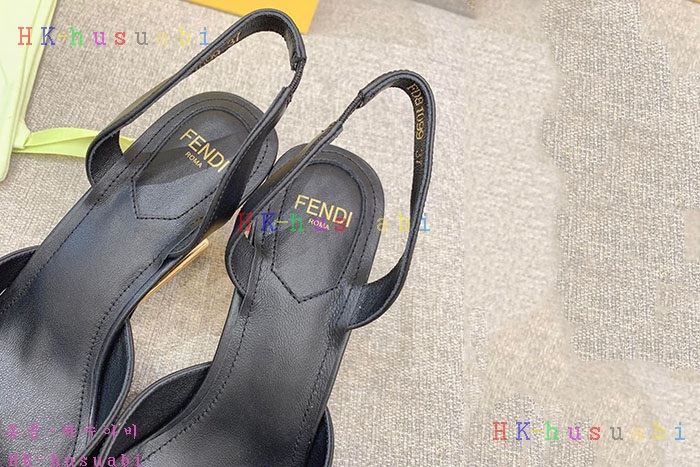 NEW  펜디 신발 신상 FD 9658802