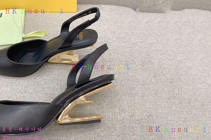 NEW  펜디 신발 신상 FD 9658802